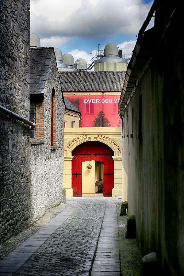 Kilkenny Pembroke Hotel Εξωτερικό φωτογραφία